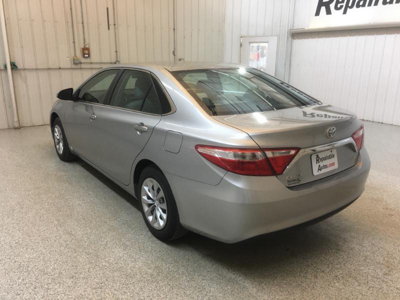 Toyota Camry  2017