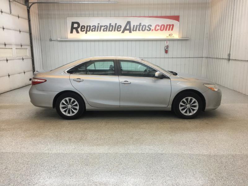 Toyota Camry  2017