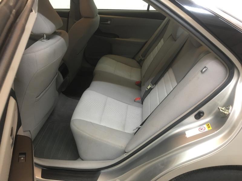 Toyota Camry  2017