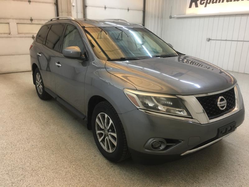 Nissan Pathfinder  2015