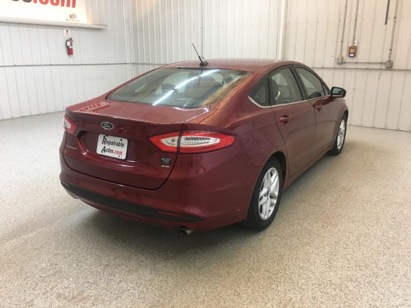 Ford Fusion  2016
