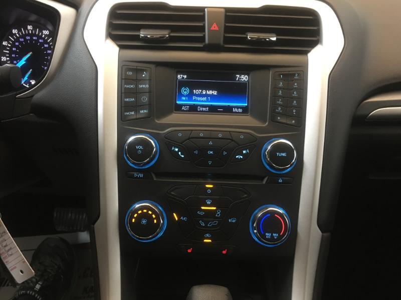 Ford Fusion  2016