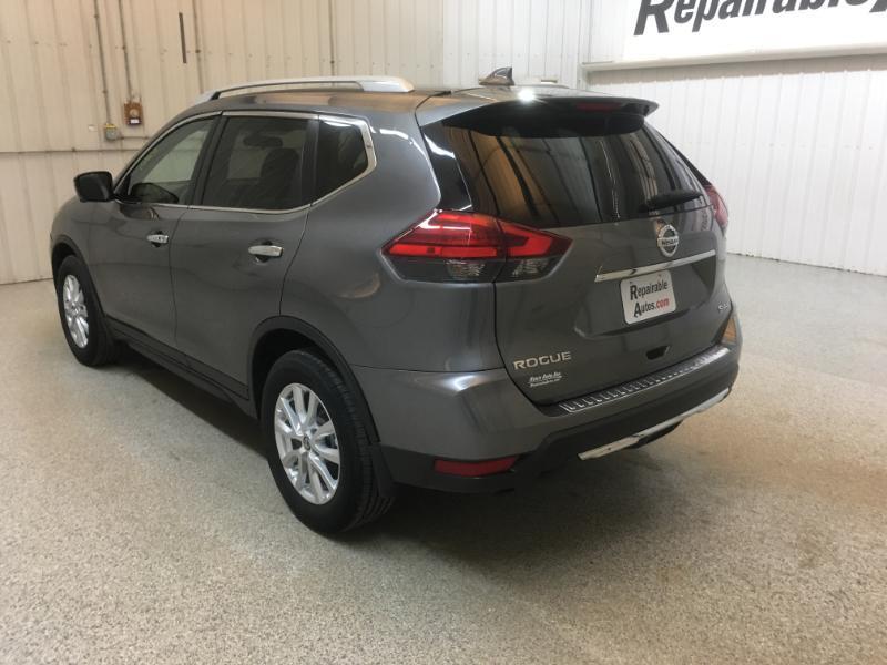 Nissan Rogue  2017