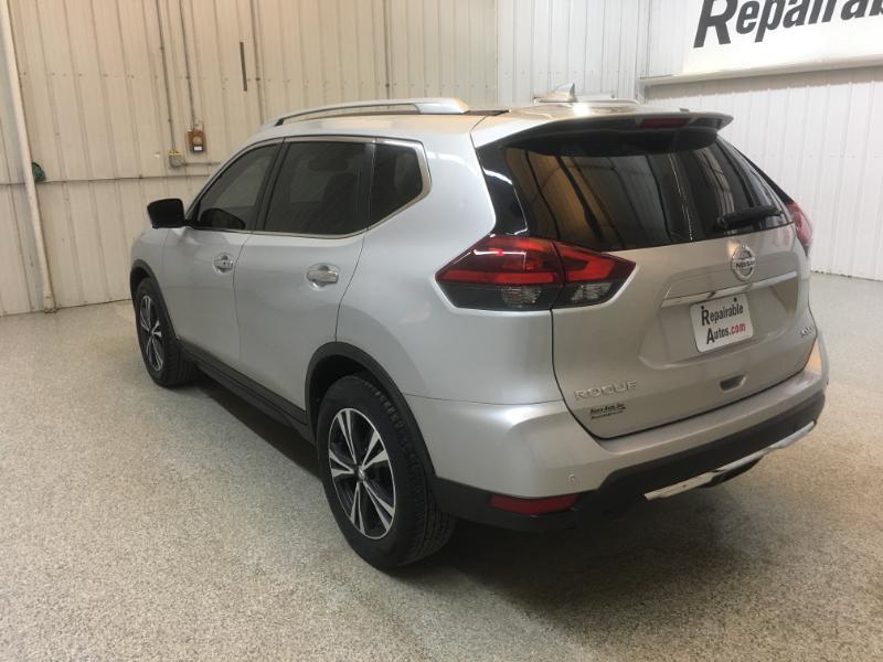 Nissan Rogue  2019