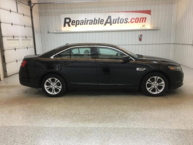 Ford Taurus  2016