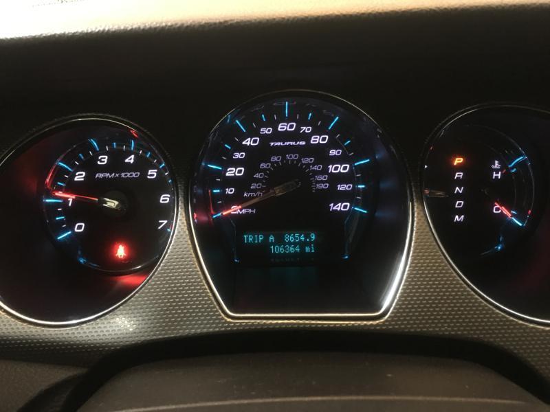 Ford Taurus  2012