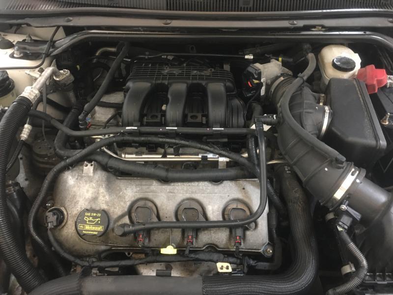 Ford Taurus  2012