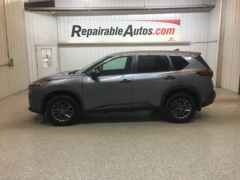 Nissan Rogue  2021