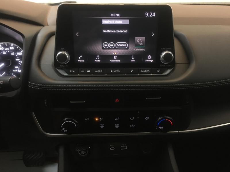 Nissan Rogue  2021