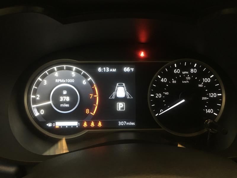 Nissan Versa  2025