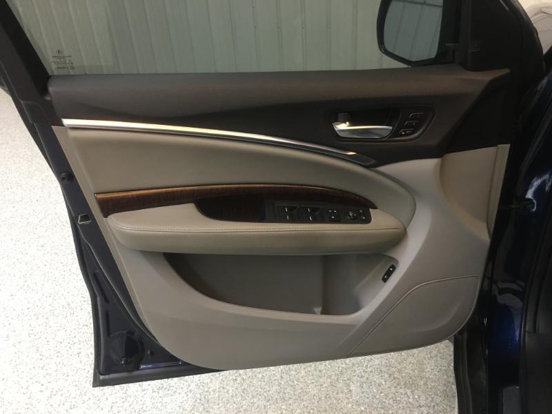 Acura MDX  2017