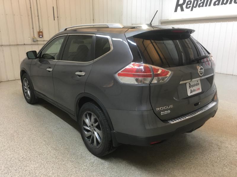 Nissan Rogue  2015