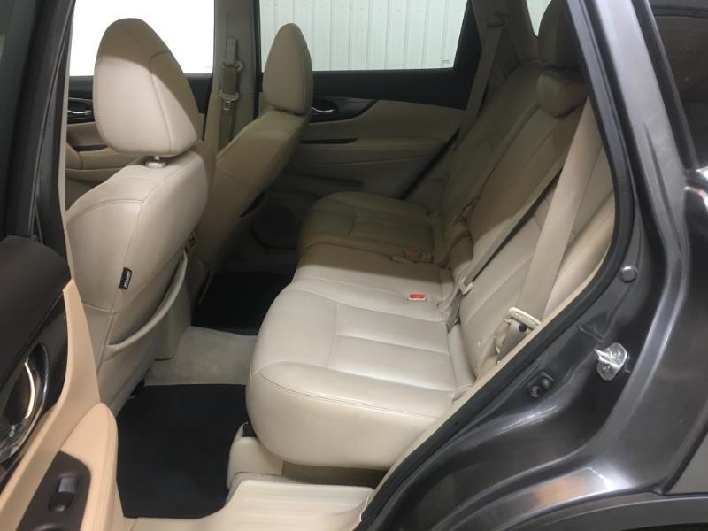 Nissan Rogue  2015