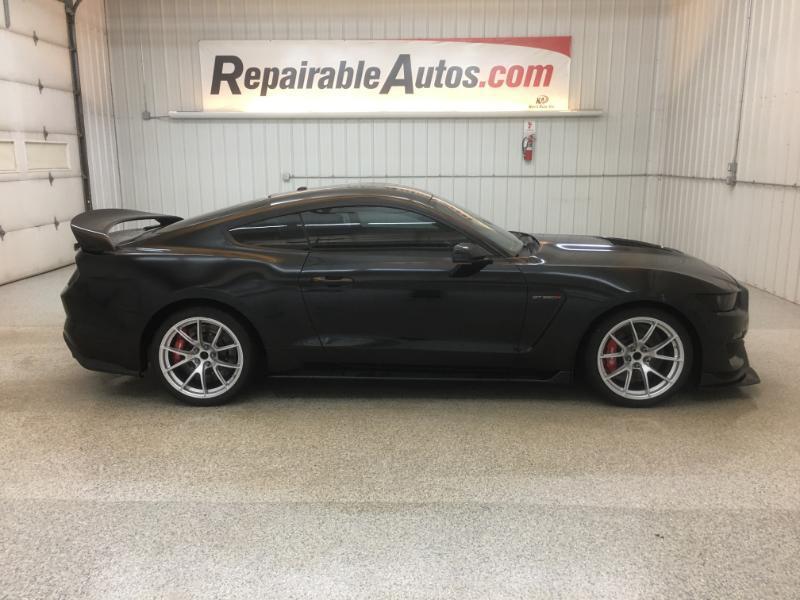 Ford Shelby GT350  2019