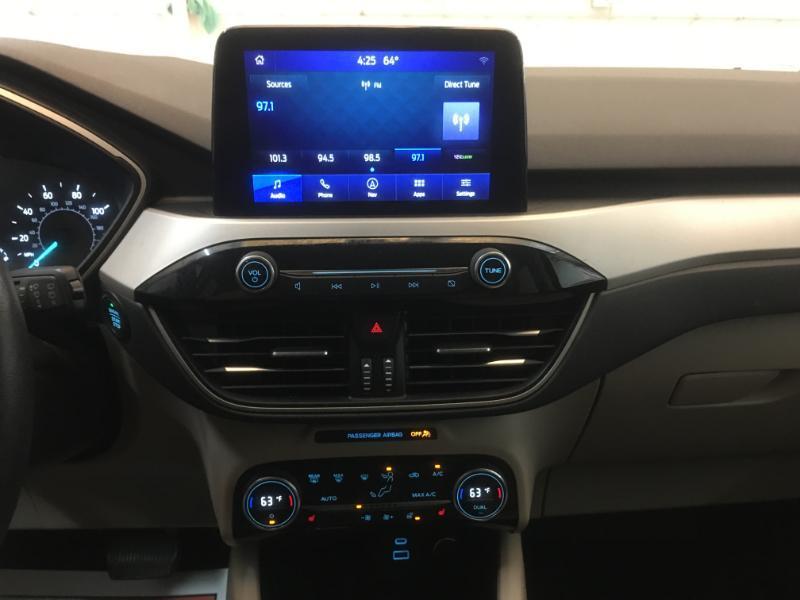 Ford Escape  2021