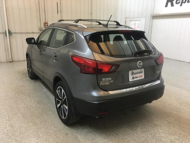 Nissan Rogue Sport  2017