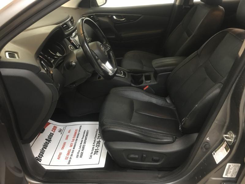 Nissan Rogue Sport  2017