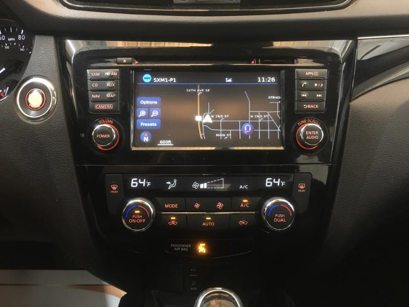 Nissan Rogue Sport  2017