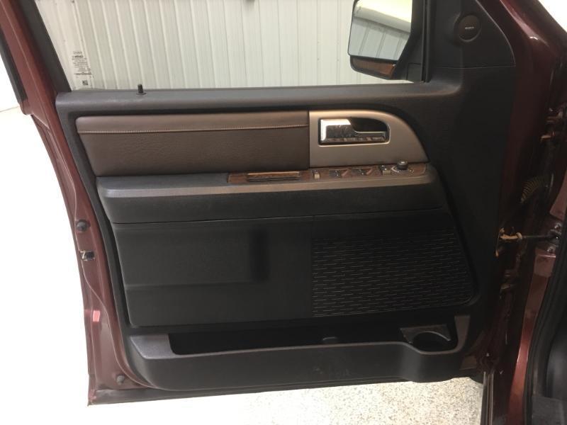 Ford Expedition  2016