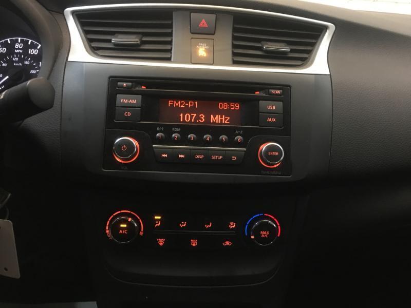 Nissan Sentra  2017