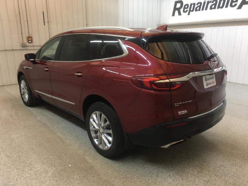 Buick Enclave  2020