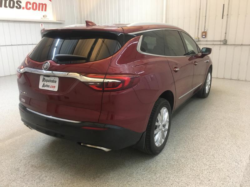 Buick Enclave  2020