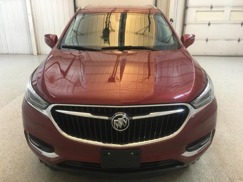 Buick Enclave  2020