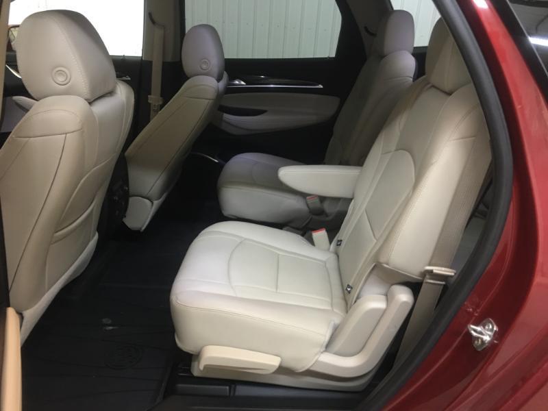 Buick Enclave  2020
