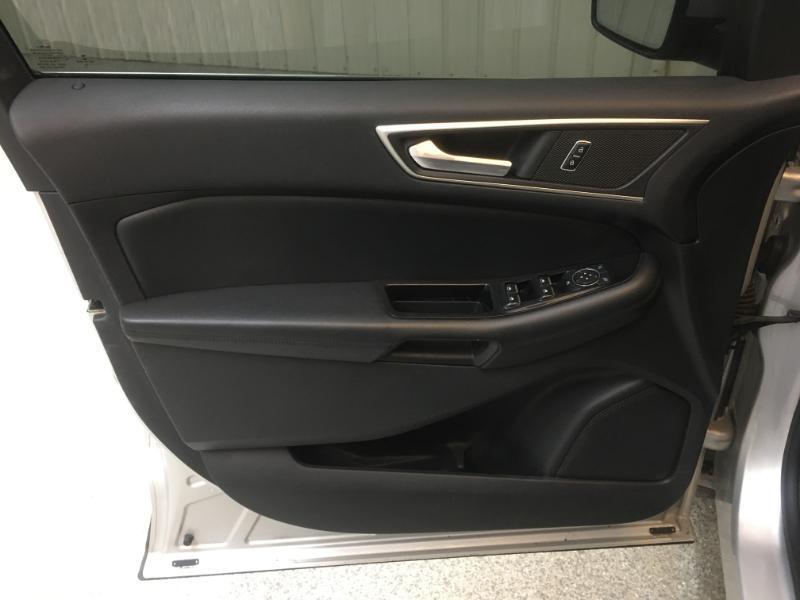 Ford Edge  2015