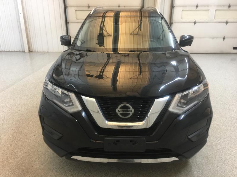 Nissan Rogue  2020