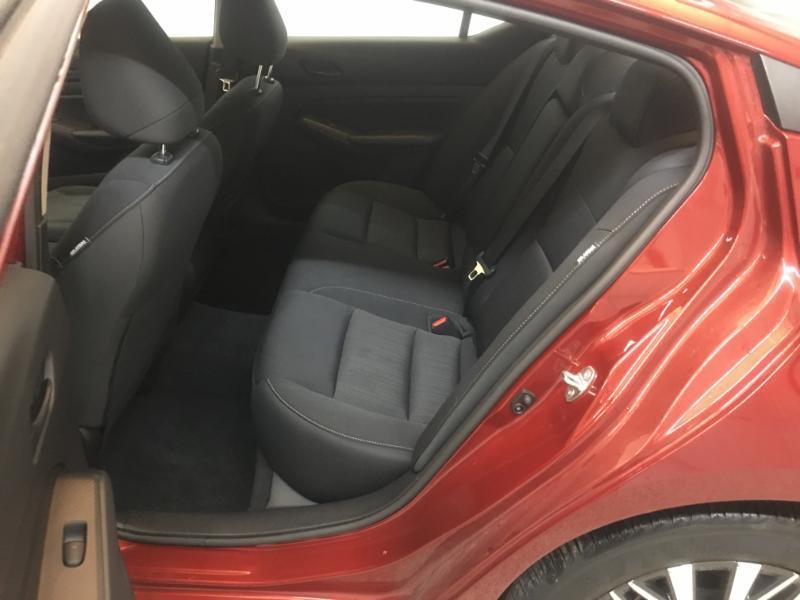 Nissan Altima  2024