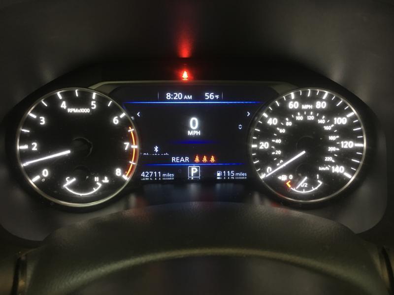 Nissan Altima  2024