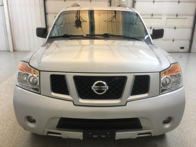 Nissan Armada  2015