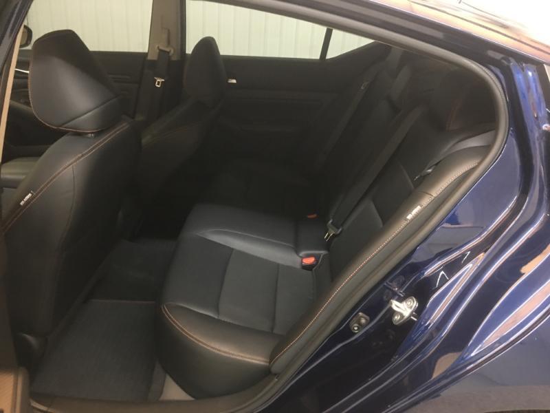 Nissan Altima  2022