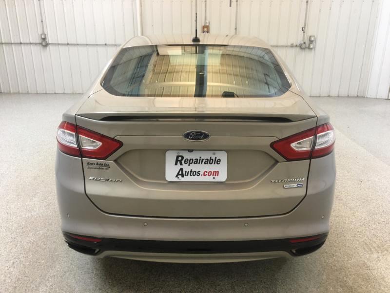 Ford Fusion  2016