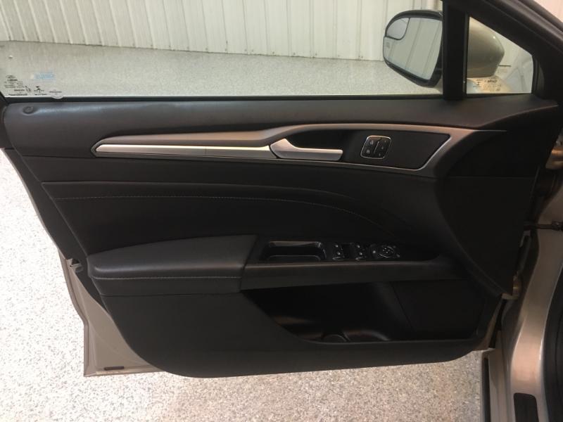 Ford Fusion  2016