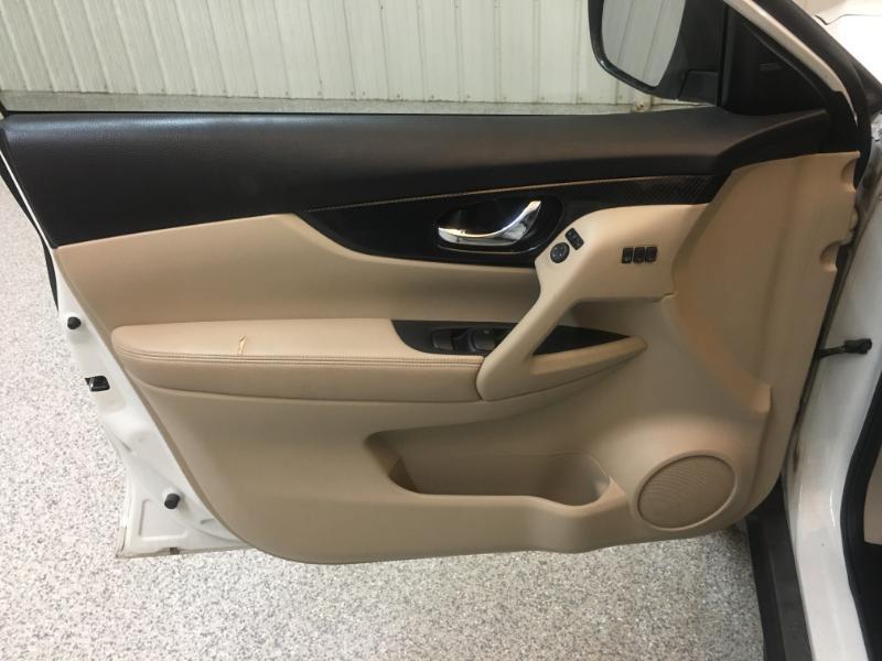 Nissan Rogue  2017