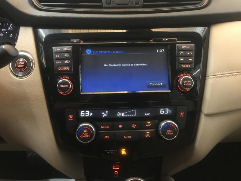 Nissan Rogue  2017