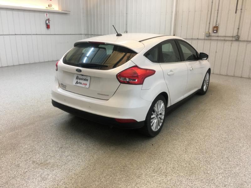 Ford Focus  2017