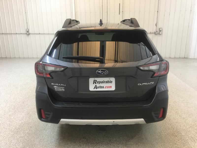 Subaru Outback  2022