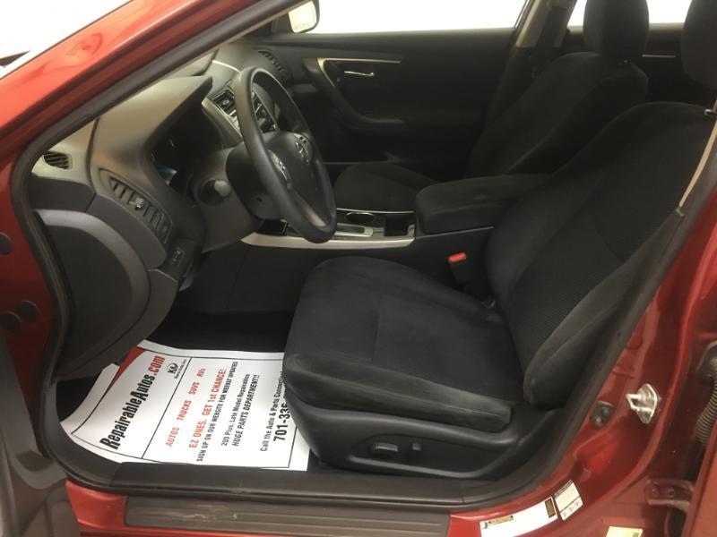Nissan Altima  2014