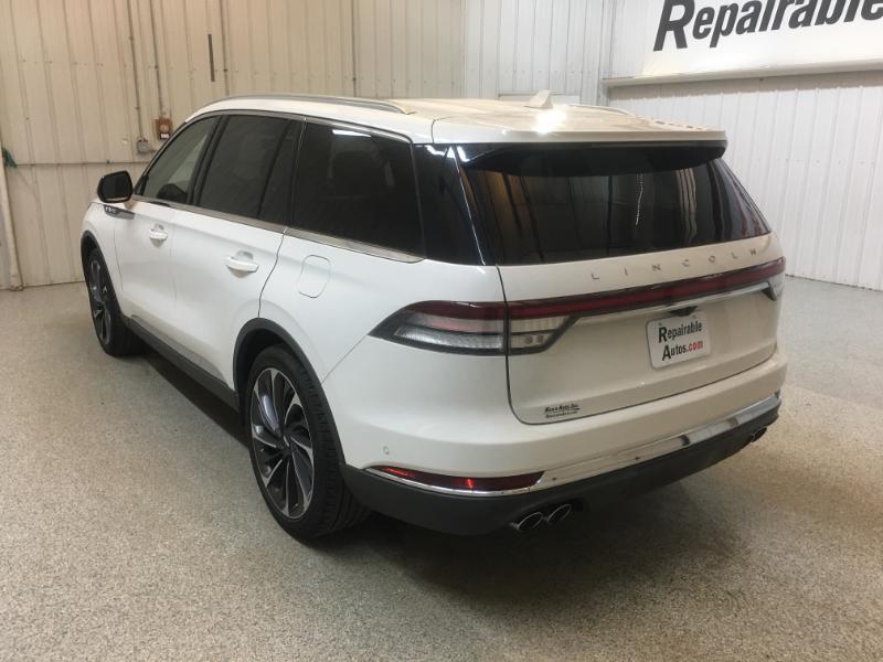 Lincoln Aviator  2020