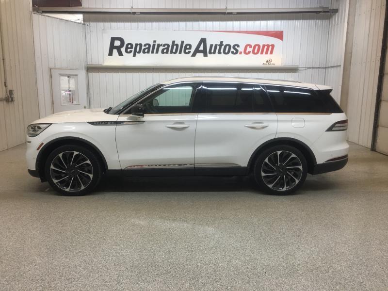 Lincoln Aviator  2020