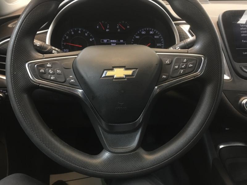 Chevrolet Malibu  2025