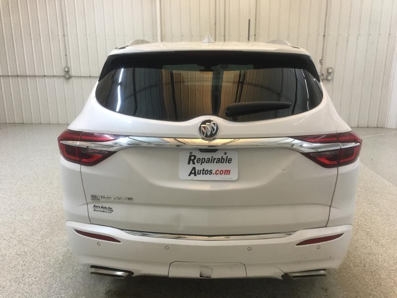 Buick Enclave  2020