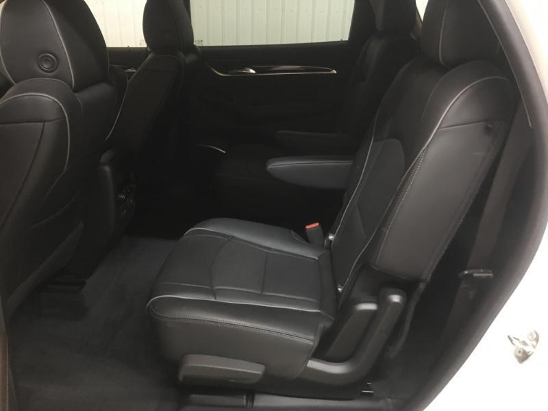 Buick Enclave  2020