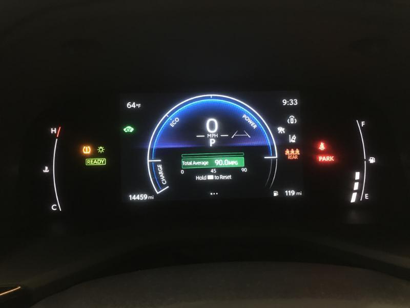 Toyota Camry Hybrid  2026