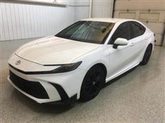 2026 Toyota Camry Hybrid 