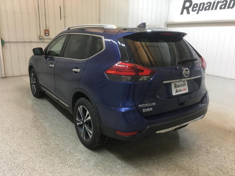 Nissan Rogue  2017