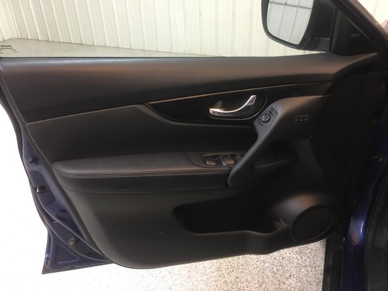 Nissan Rogue  2017